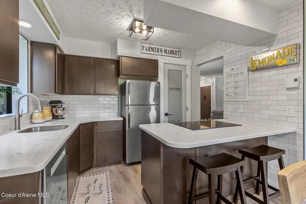 101 S Neyland Avenue #2 Liberty Lake, WA 99019