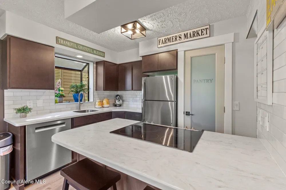 101 S Neyland Avenue #2 Liberty Lake, WA 99019