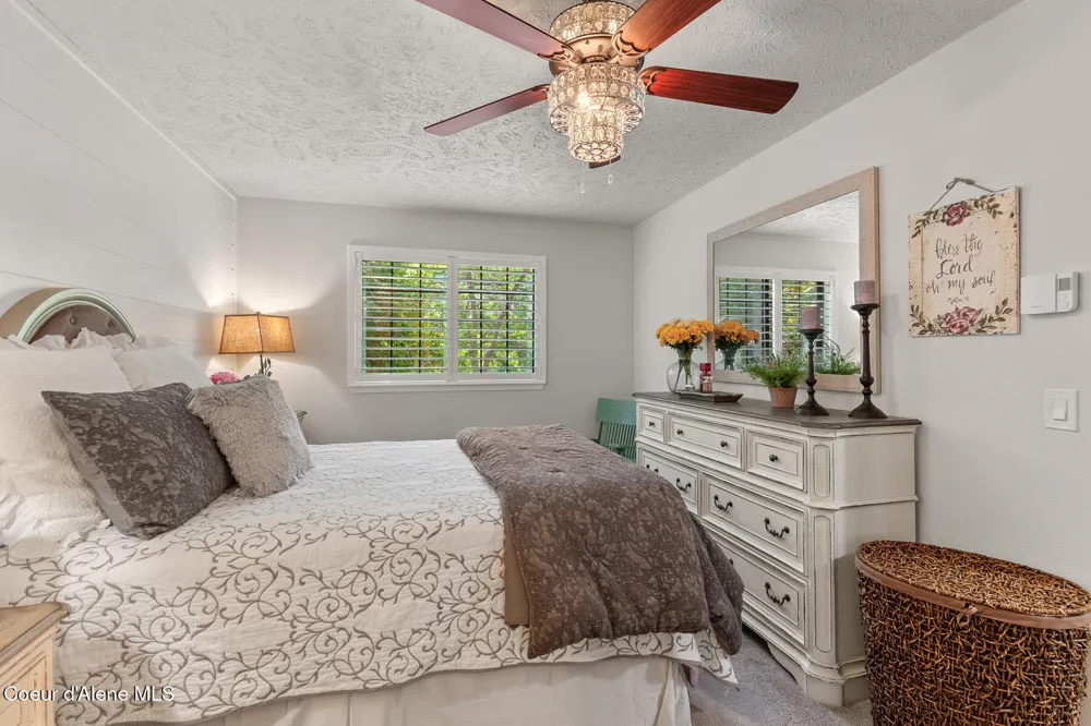 101 S Neyland Avenue #2 Liberty Lake, WA 99019