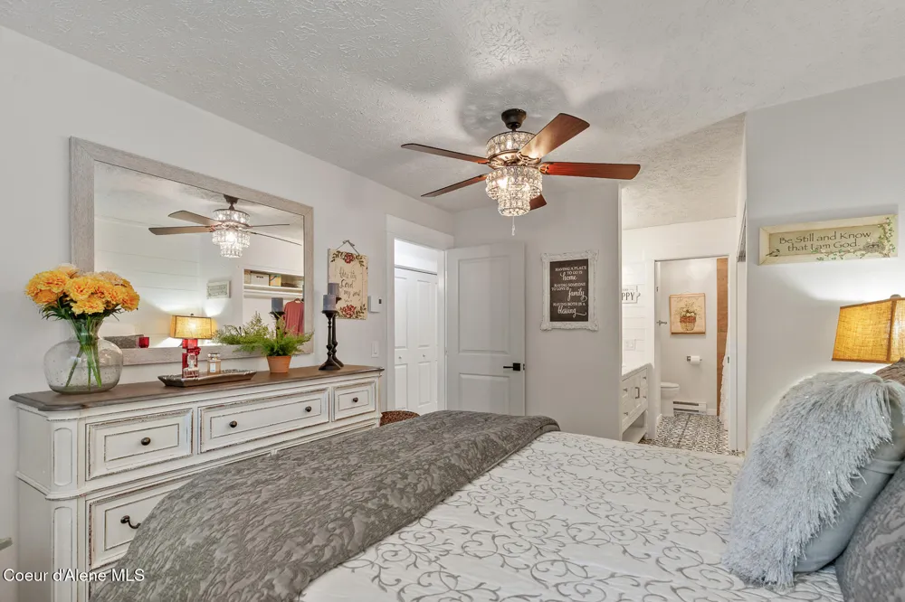 101 S Neyland Avenue #2 Liberty Lake, WA 99019