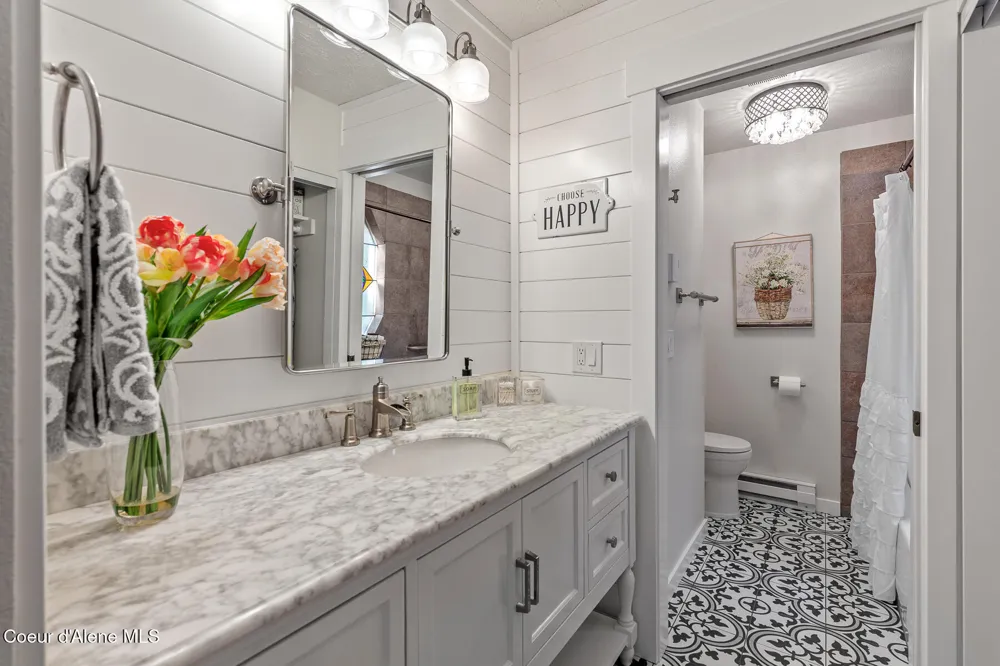 101 S Neyland Avenue #2 Liberty Lake, WA 99019