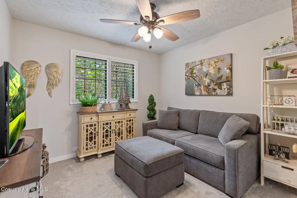 101 S Neyland Avenue #2 Liberty Lake, WA 99019