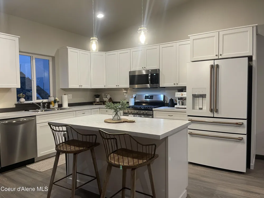 12750 CAVANAUGH DRIVE Rathdrum, ID 83858