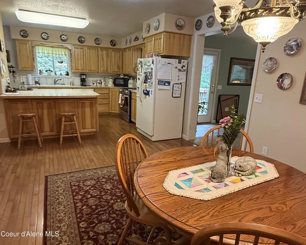 1247 MONTGOMERY GULCH ROAD Kellogg, ID 83837