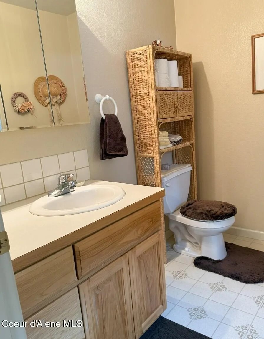 1247 MONTGOMERY GULCH ROAD Kellogg, ID 83837