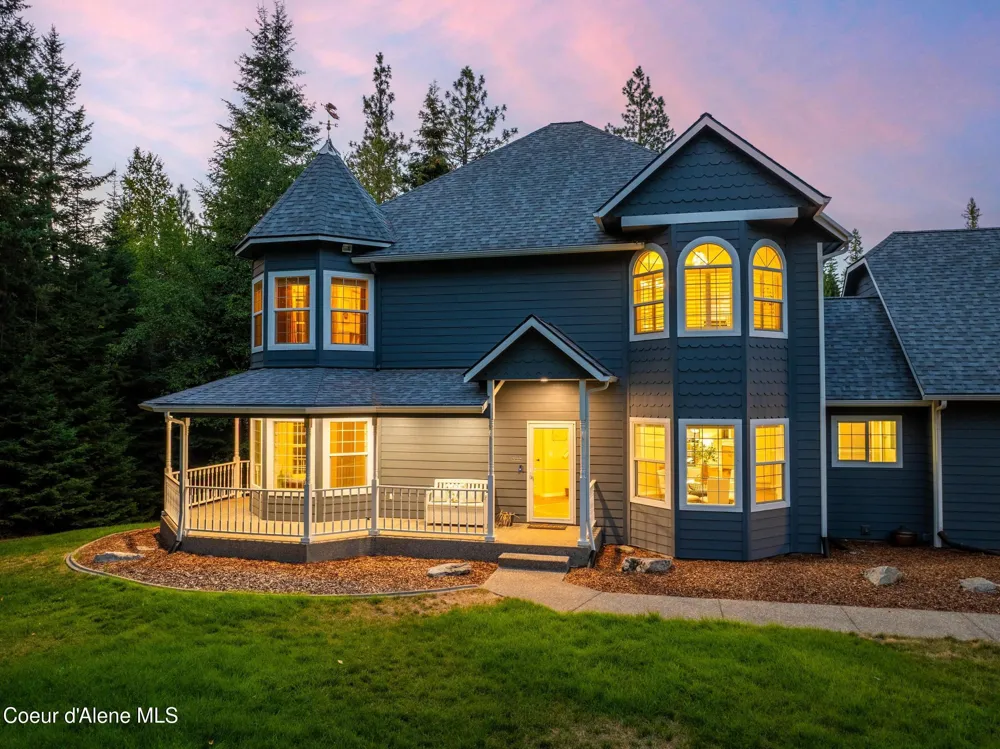 3825 E ENGLISH POINT ROAD Hayden, ID 83835