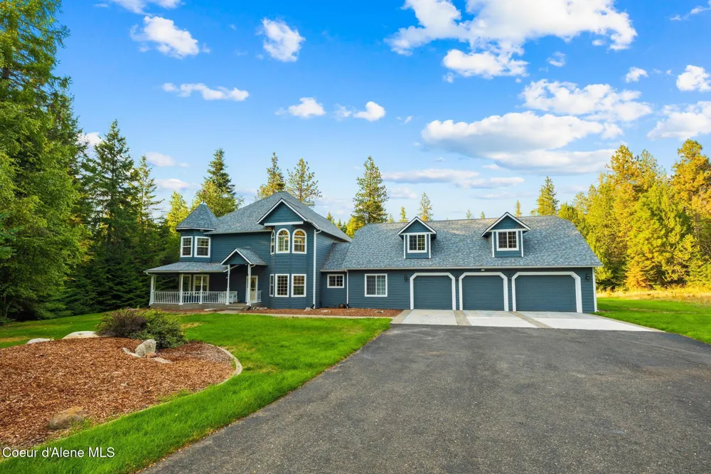 3825 E ENGLISH POINT ROAD Hayden, ID 83835