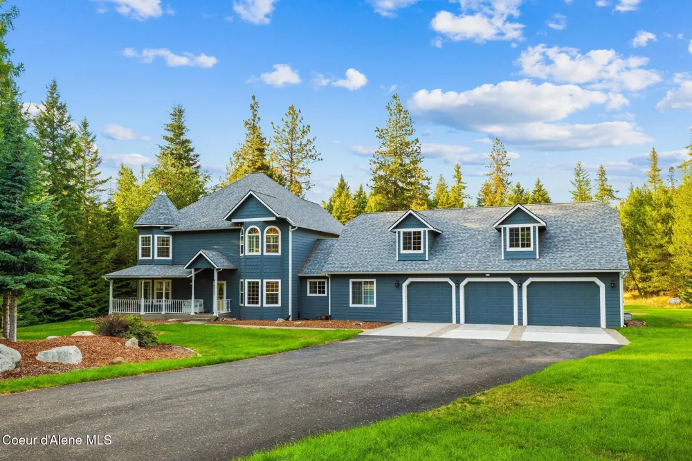 3825 E ENGLISH POINT ROAD Hayden, ID 83835