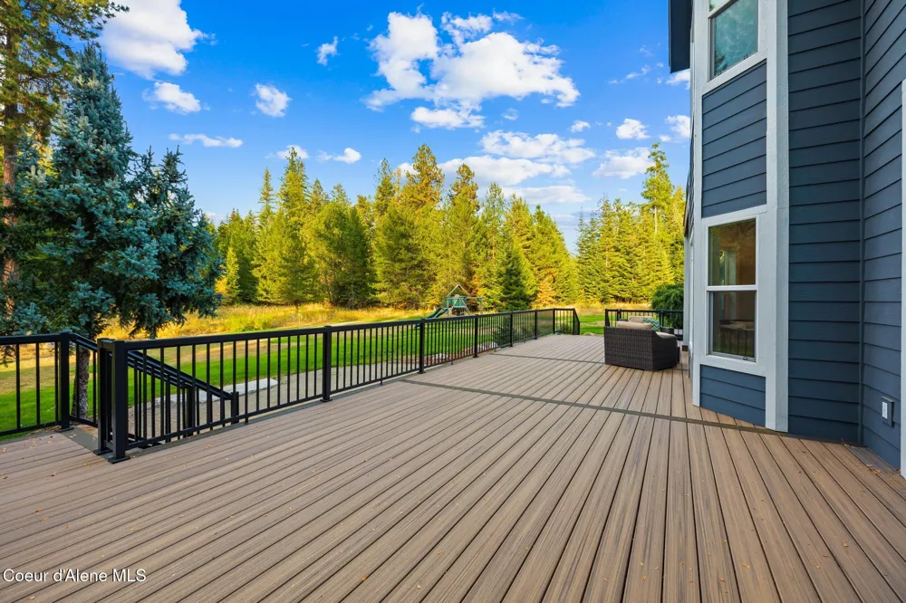3825 E ENGLISH POINT ROAD Hayden, ID 83835