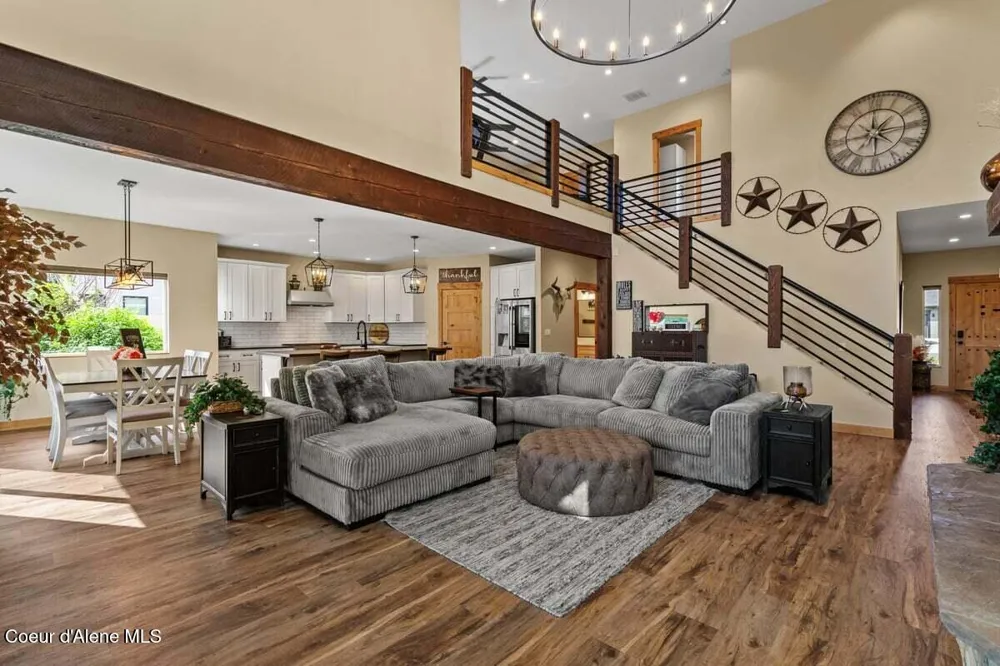 11388 ARMONIA WAY Hayden, ID 83835