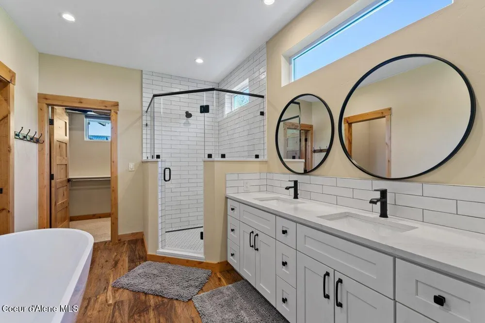 11388 ARMONIA WAY Hayden, ID 83835