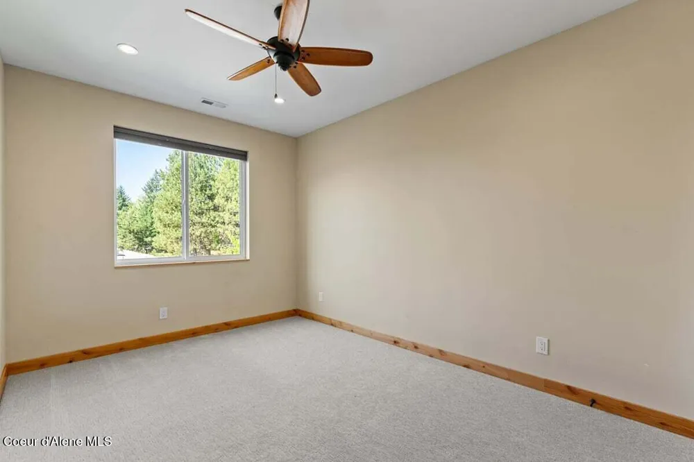 11388 ARMONIA WAY Hayden, ID 83835