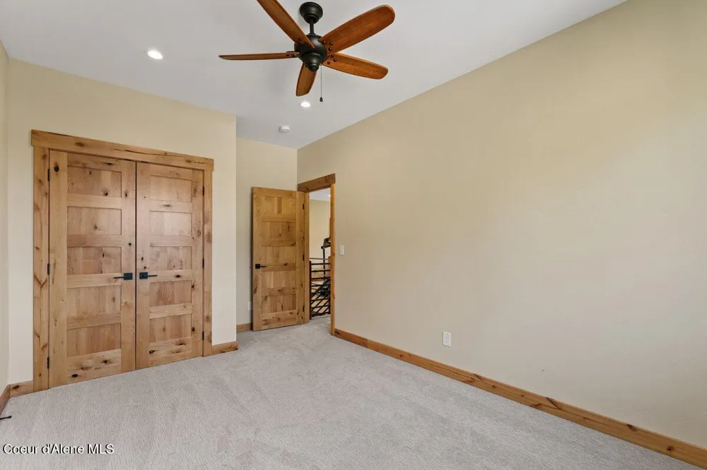 11388 ARMONIA WAY Hayden, ID 83835