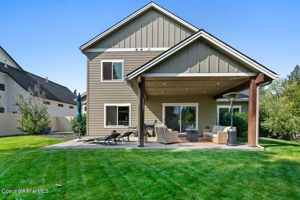 11388 ARMONIA WAY Hayden, ID 83835