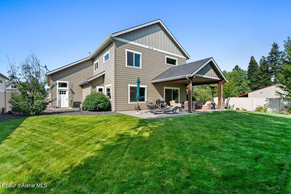 11388 ARMONIA WAY Hayden, ID 83835