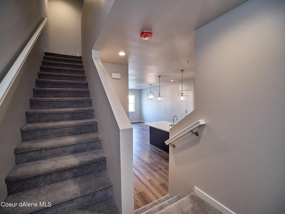 1048 E 4TH AVENUE #104 Post Falls, ID 83854