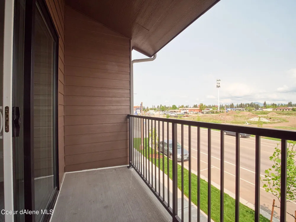 1048 E 4TH AVENUE #104 Post Falls, ID 83854