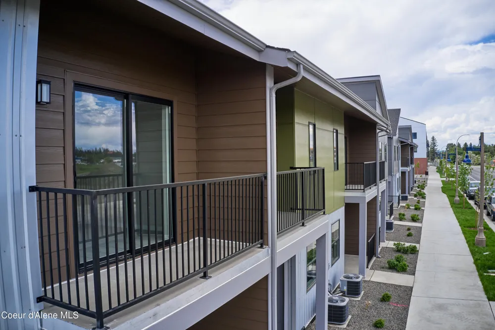 1048 E 4TH AVENUE #104 Post Falls, ID 83854