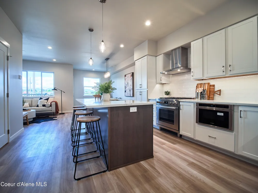 1048 E 4TH AVENUE #104 Post Falls, ID 83854