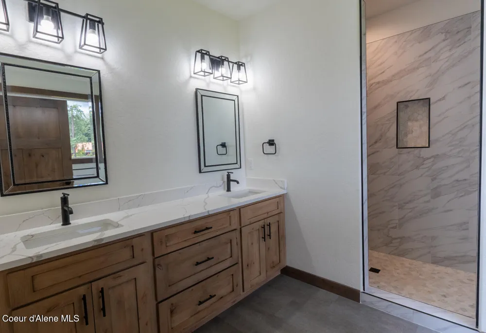 105 Backtrack Road Sandpoint, ID 83864