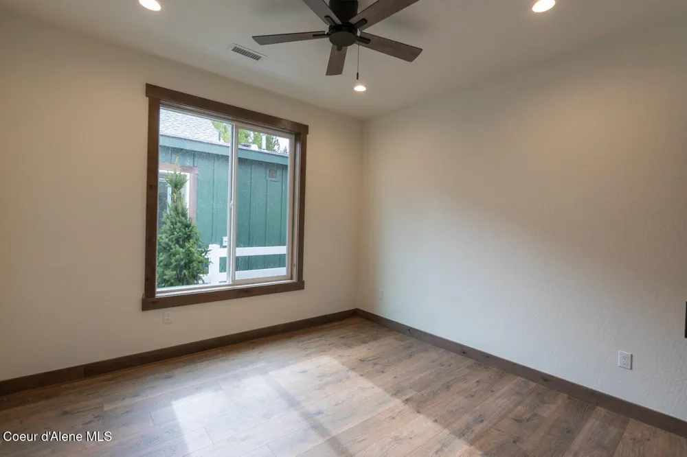 105 Backtrack Road Sandpoint, ID 83864