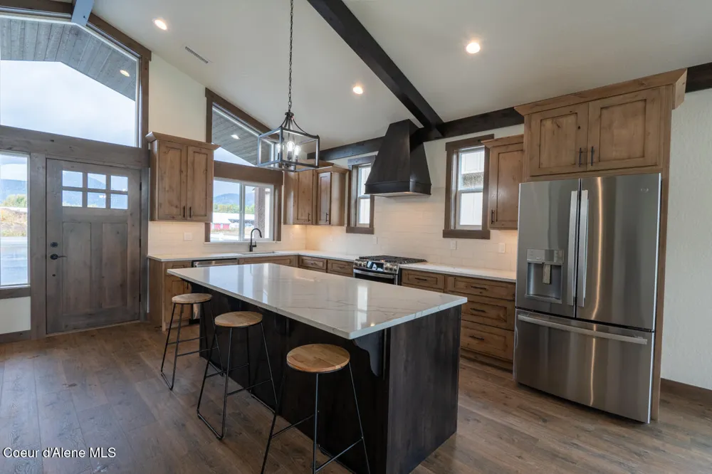 105 Backtrack Road Sandpoint, ID 83864