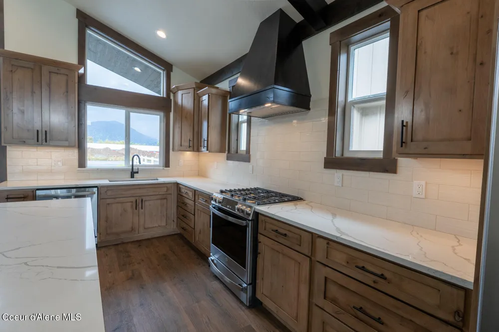 105 Backtrack Road Sandpoint, ID 83864