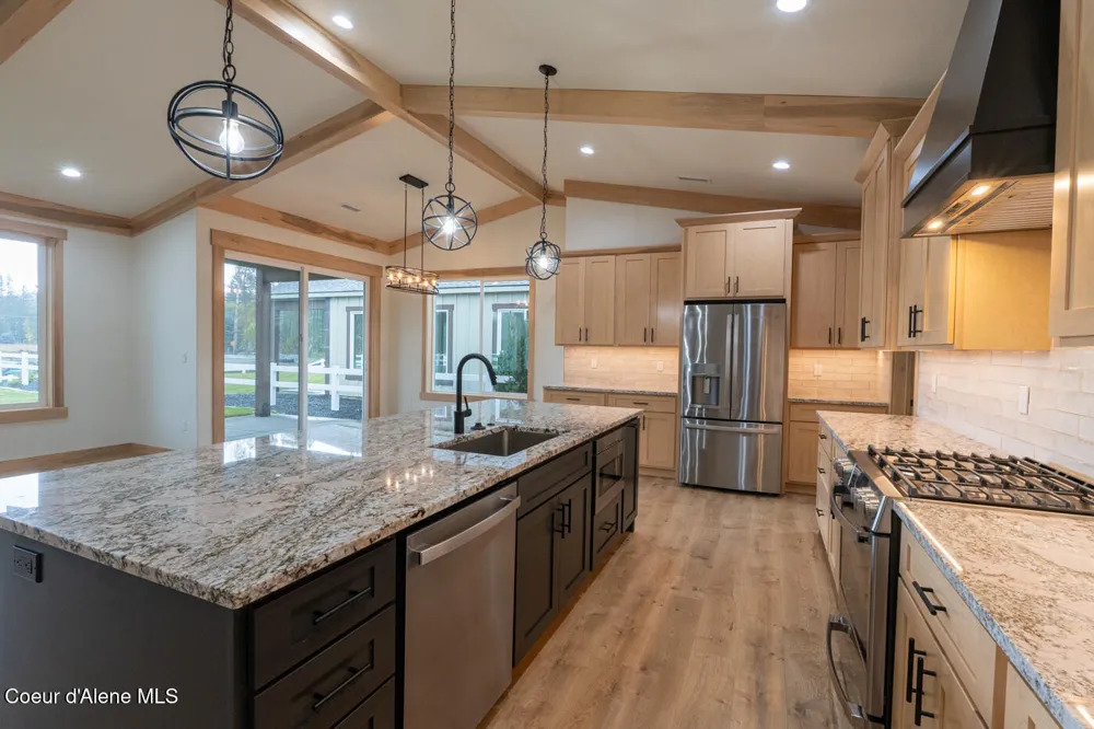 113 Backtrack Road Sandpoint, ID 83864