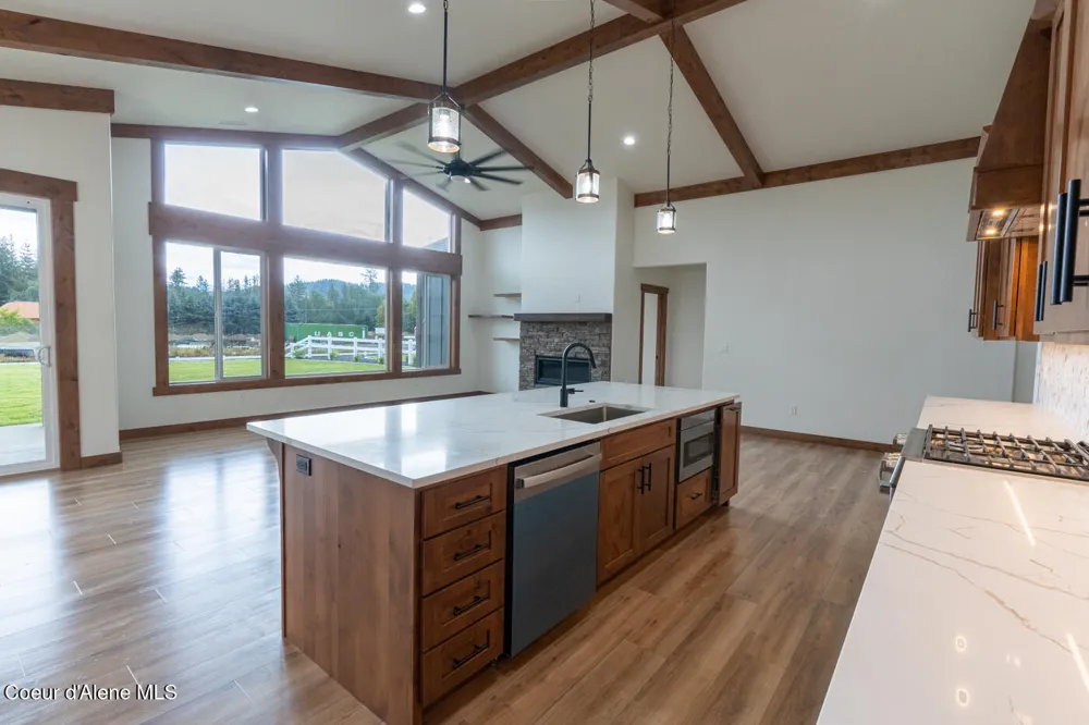 127 Backtrack Road Sandpoint, ID 83864