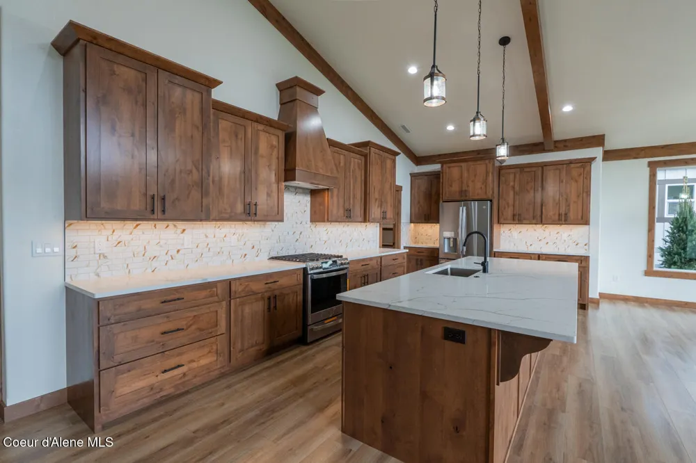 127 Backtrack Road Sandpoint, ID 83864