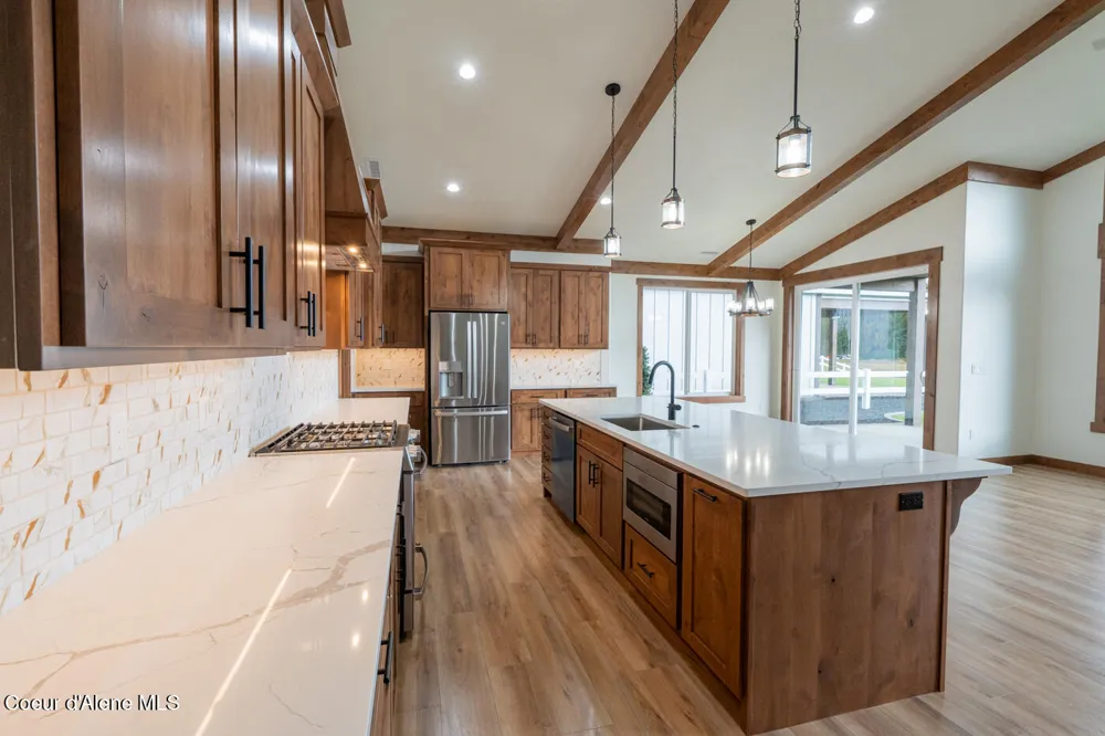 127 Backtrack Road Sandpoint, ID 83864