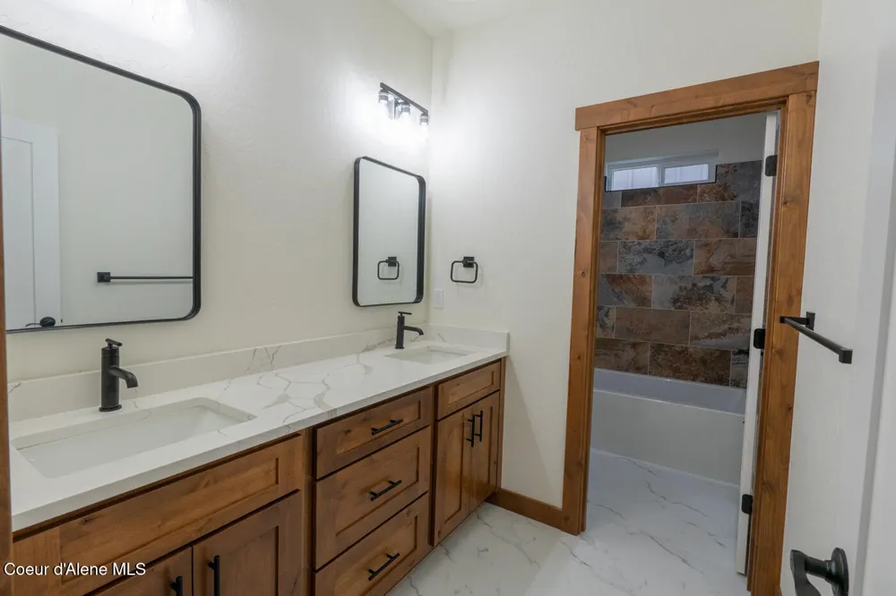 127 Backtrack Road Sandpoint, ID 83864