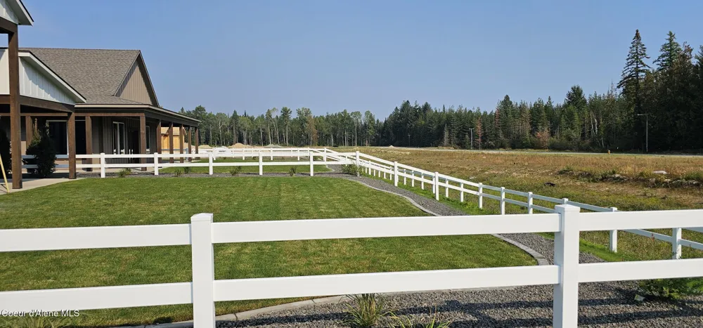 137 Backtrack Road Sandpoint, ID 83864