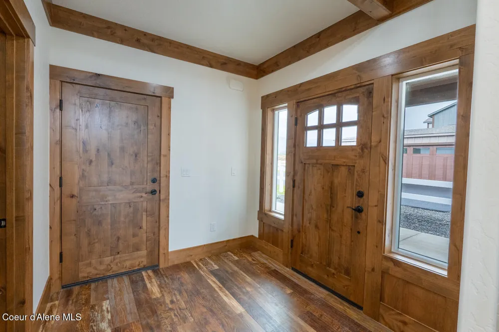 137 Backtrack Road Sandpoint, ID 83864