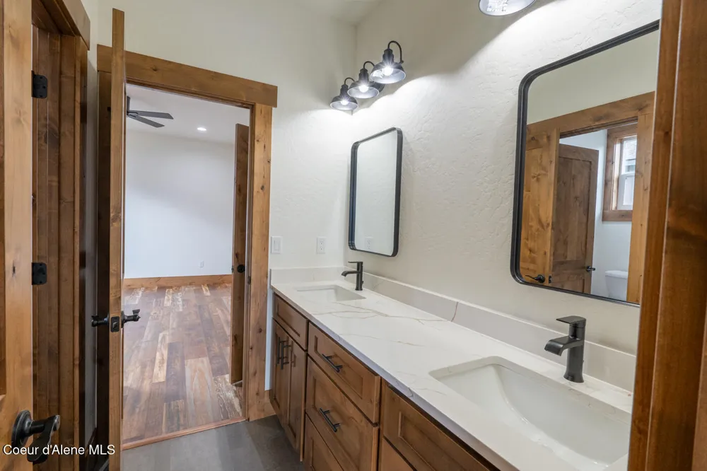137 Backtrack Road Sandpoint, ID 83864