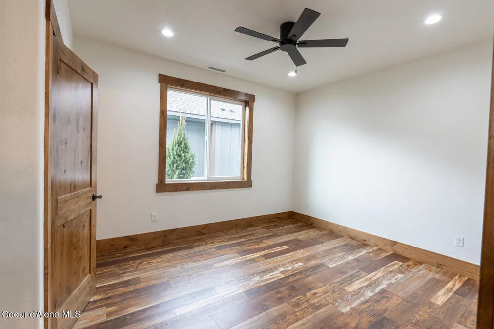 137 Backtrack Road Sandpoint, ID 83864