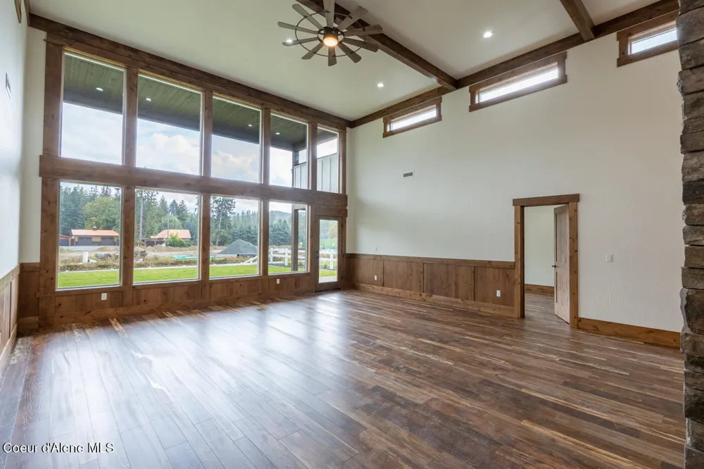 137 Backtrack Road Sandpoint, ID 83864