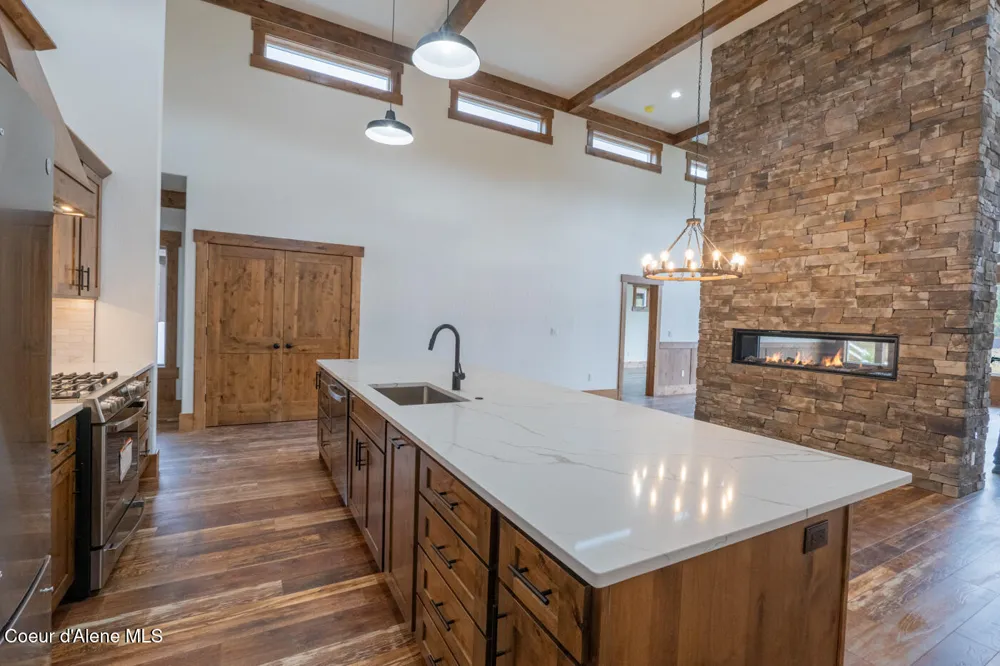 137 Backtrack Road Sandpoint, ID 83864