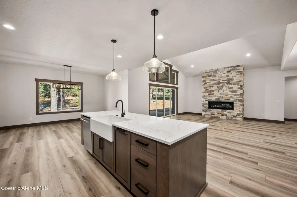 24253 Rimrock Road Hayden, ID 83835