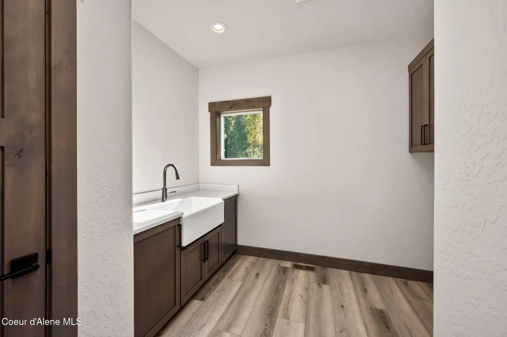 24253 Rimrock Road Hayden, ID 83835