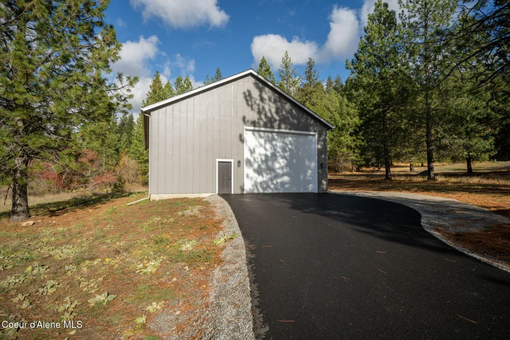 24253 Rimrock Road Hayden, ID 83835