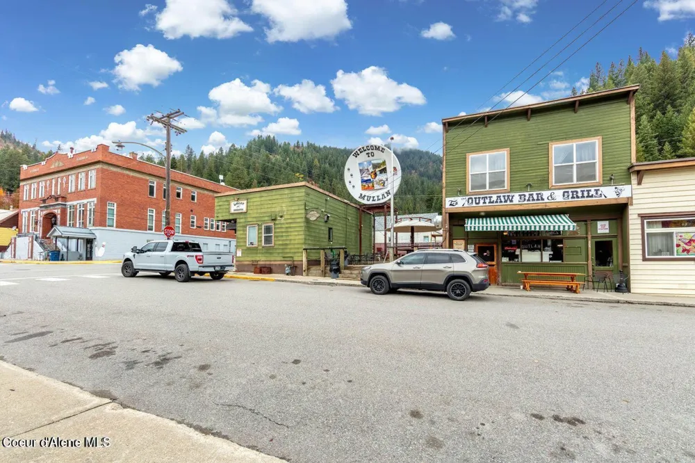 306 2ND STREET #3 Mullan, ID 83846