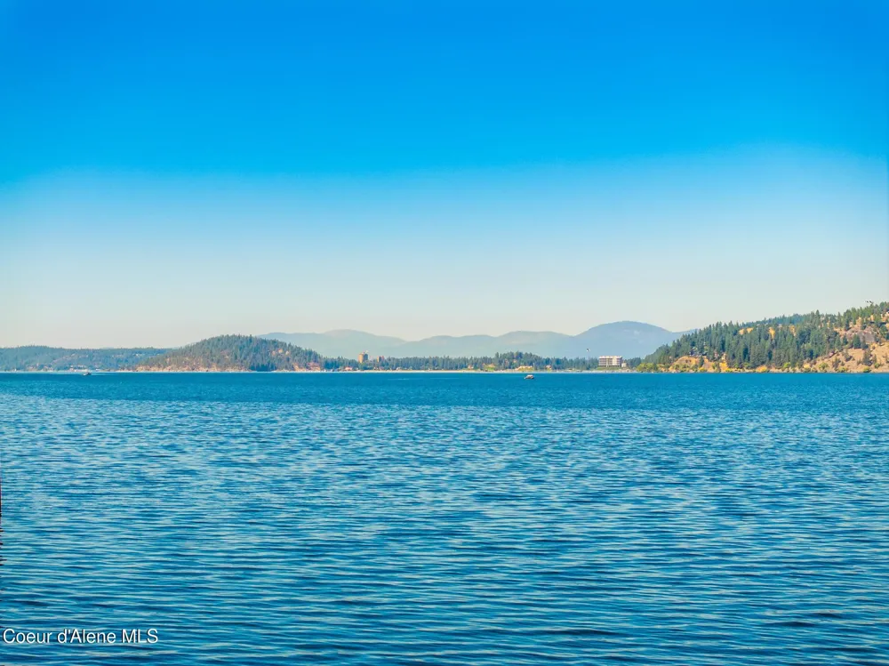 5727 S ODELIN LANE Harrison, ID 83833