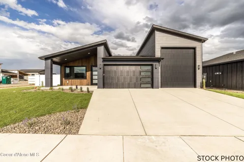 6414 W FREHLEY WAY