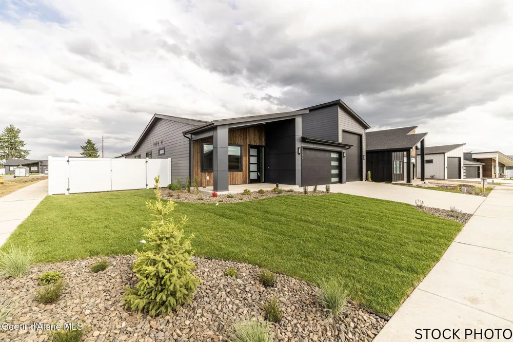 6414 W FREHLEY WAY Rathdrum, ID 83858