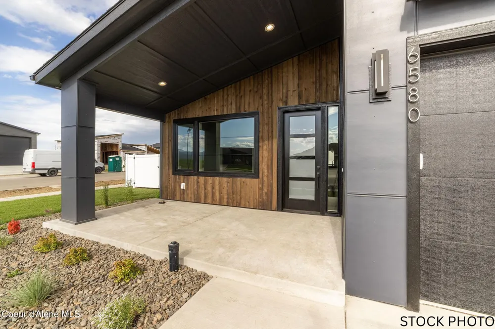 6414 W FREHLEY WAY Rathdrum, ID 83858