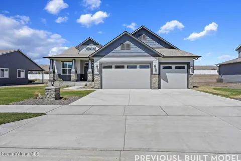 15085 LIANE LANE
