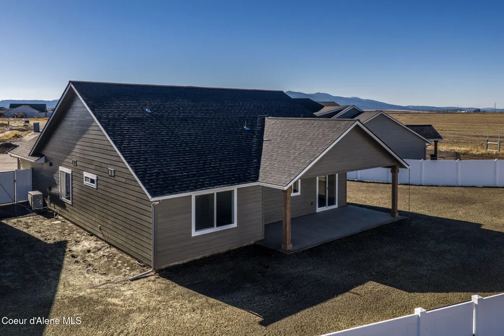 12073 LENNON LANE Rathdrum, ID 83858