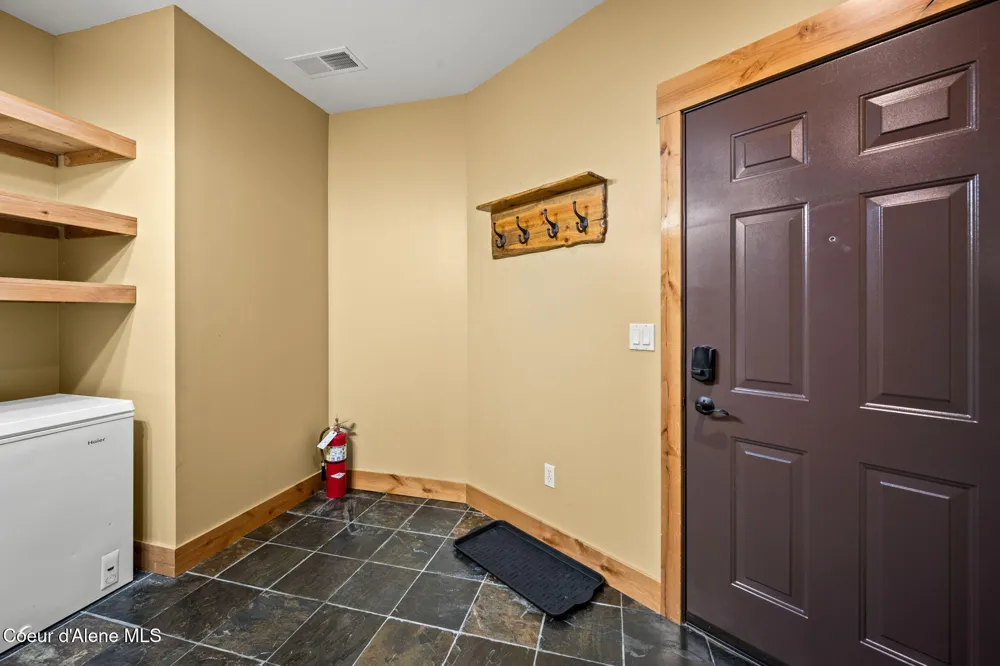 308 Ohio Avenue #205 Kellogg, ID 83837