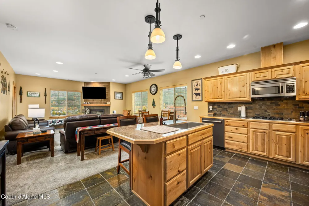 308 Ohio Avenue #205 Kellogg, ID 83837